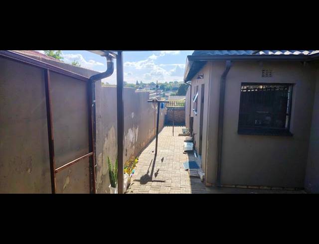 3 BEDROOM HOUSE FOR SALE IN MINDALORE